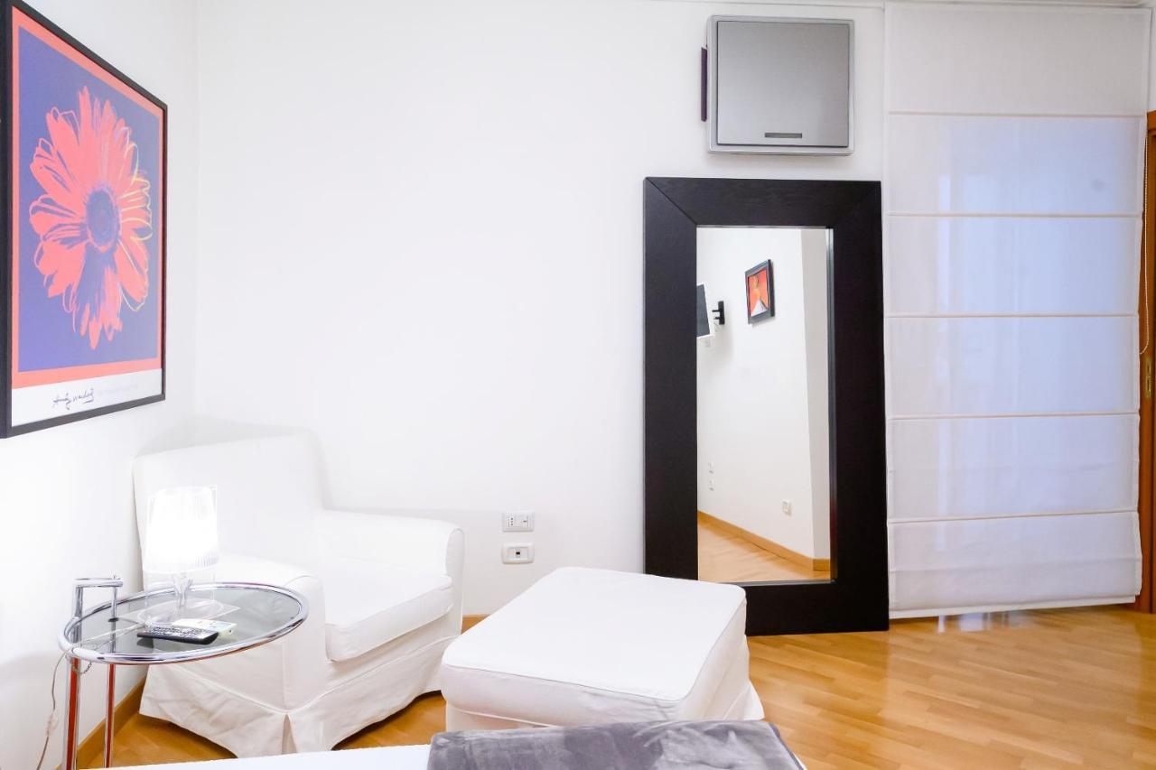 Nipare Suite - Dimore Partenopee Naples Exterior photo